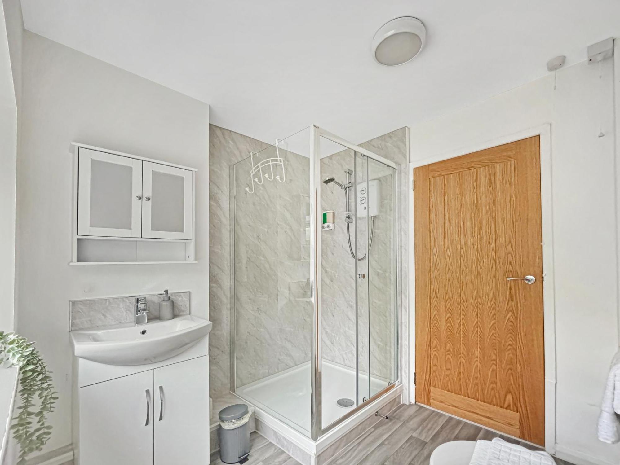 Amaya One -3 Bedroom Townhouse - With Garden - Close To Town Centre - Sleeps 7 Grantham Esterno foto